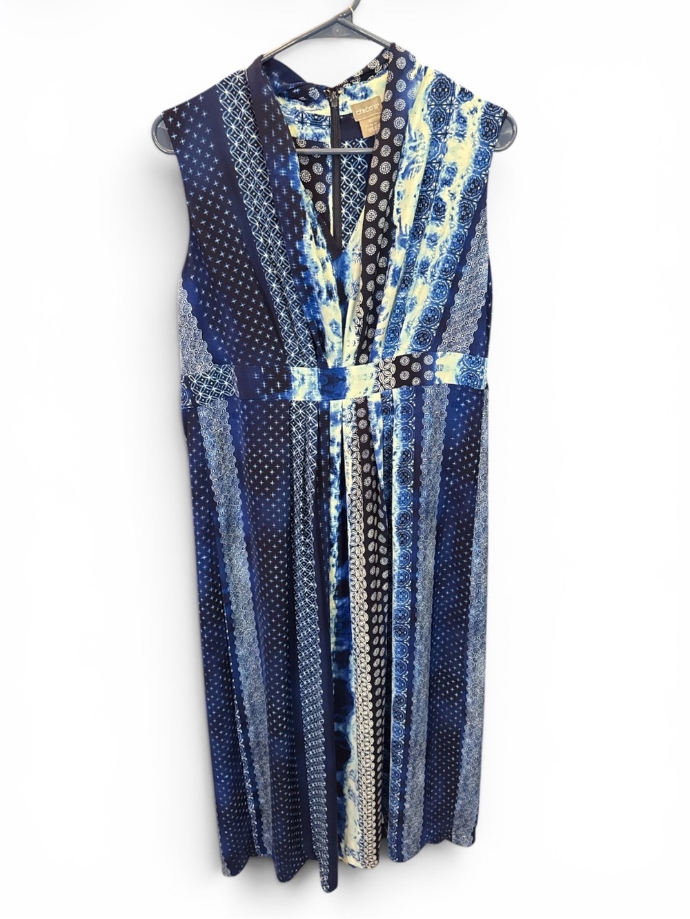 Chico's Blue Patterned Sleeveless V-Neck Maxi Dress